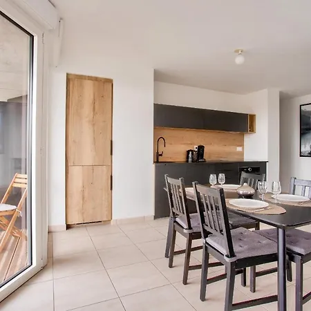 Escapade Sur L'ile De 아파트